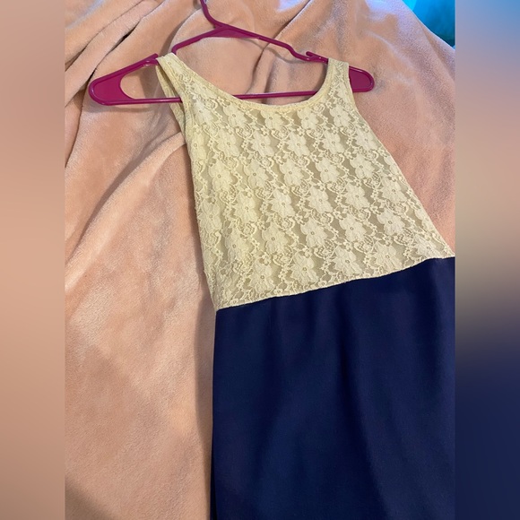 Urban Rose dress pencil skirt with low cut back - Picture 7 of 7